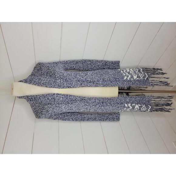 Aerie XS navy blue & white aztek print sweater cardigan - Picture 1 of 5